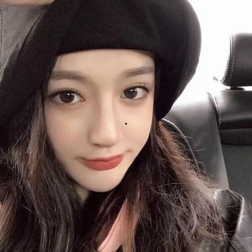 明星戴鸭舌帽图片,揭秘明星的时尚与魅力