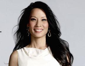 国外最火的女明星,揭秘国外最火女明星的璀璨人生