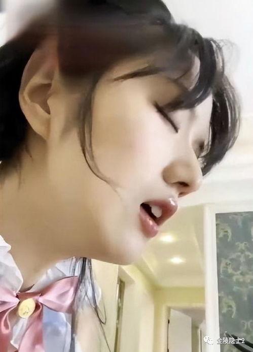 模仿网红谈恋爱视频,甜蜜瞬间，揭秘网红情侣日常互动