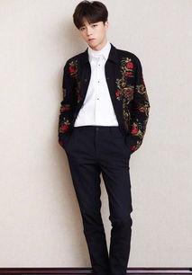 黄金身材明星男,揭秘明星男生的完美身形之谜